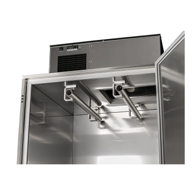 Landig LU 11000 - chladící skříň určená do vnitřních prostor.